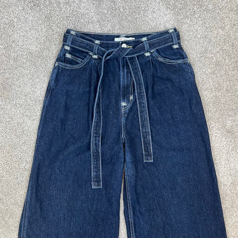 Levi's Red Positively Superior Wide Leg Loose Dark Wash Belted Jeans (Sz 28) - Picture 3 of 16